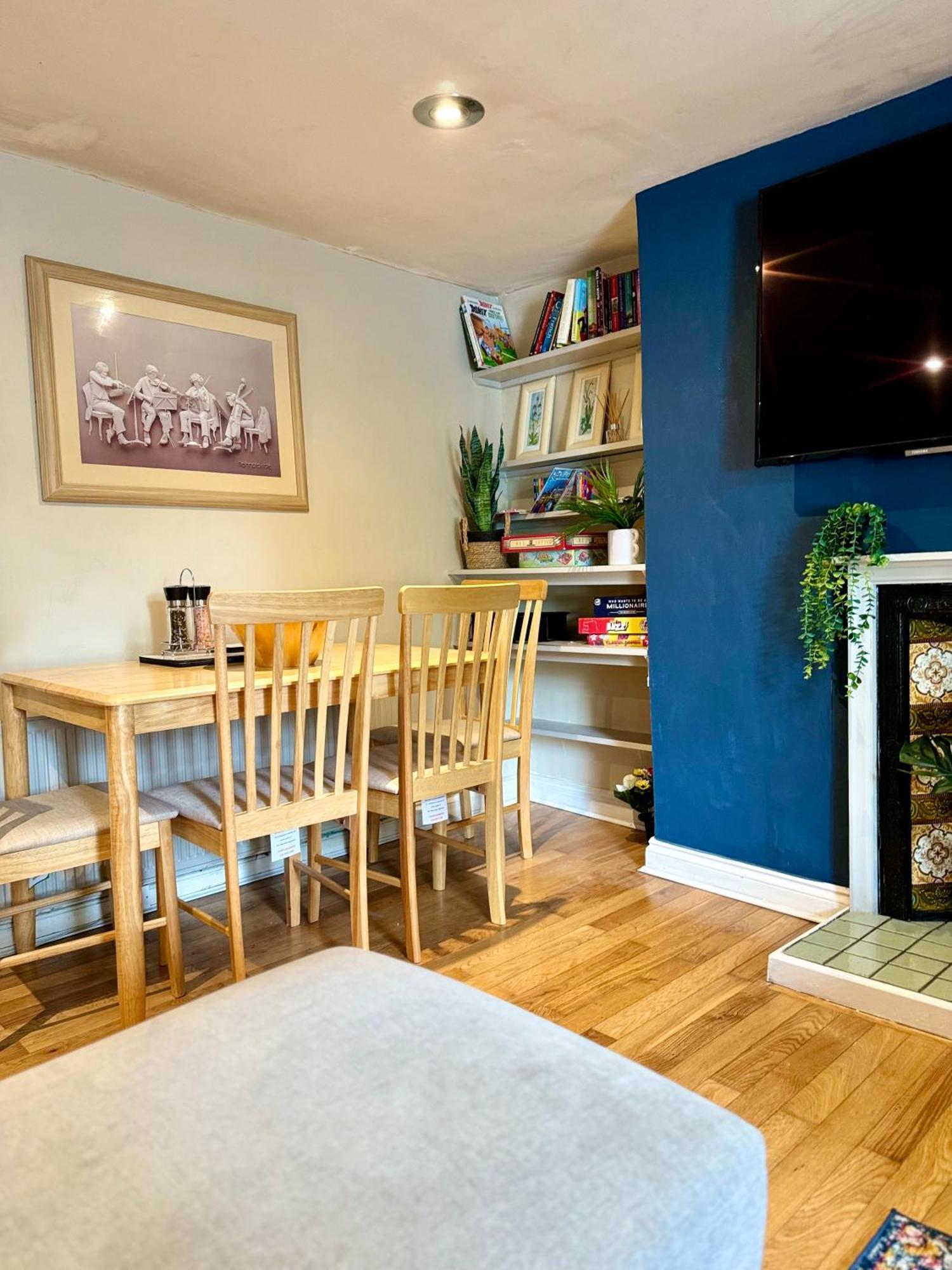 Beautiful Townhouse Next To Royal Victoria Park And Botanical Gardens Within Easy Walking Distance To Bath City Centre Exteriér fotografie