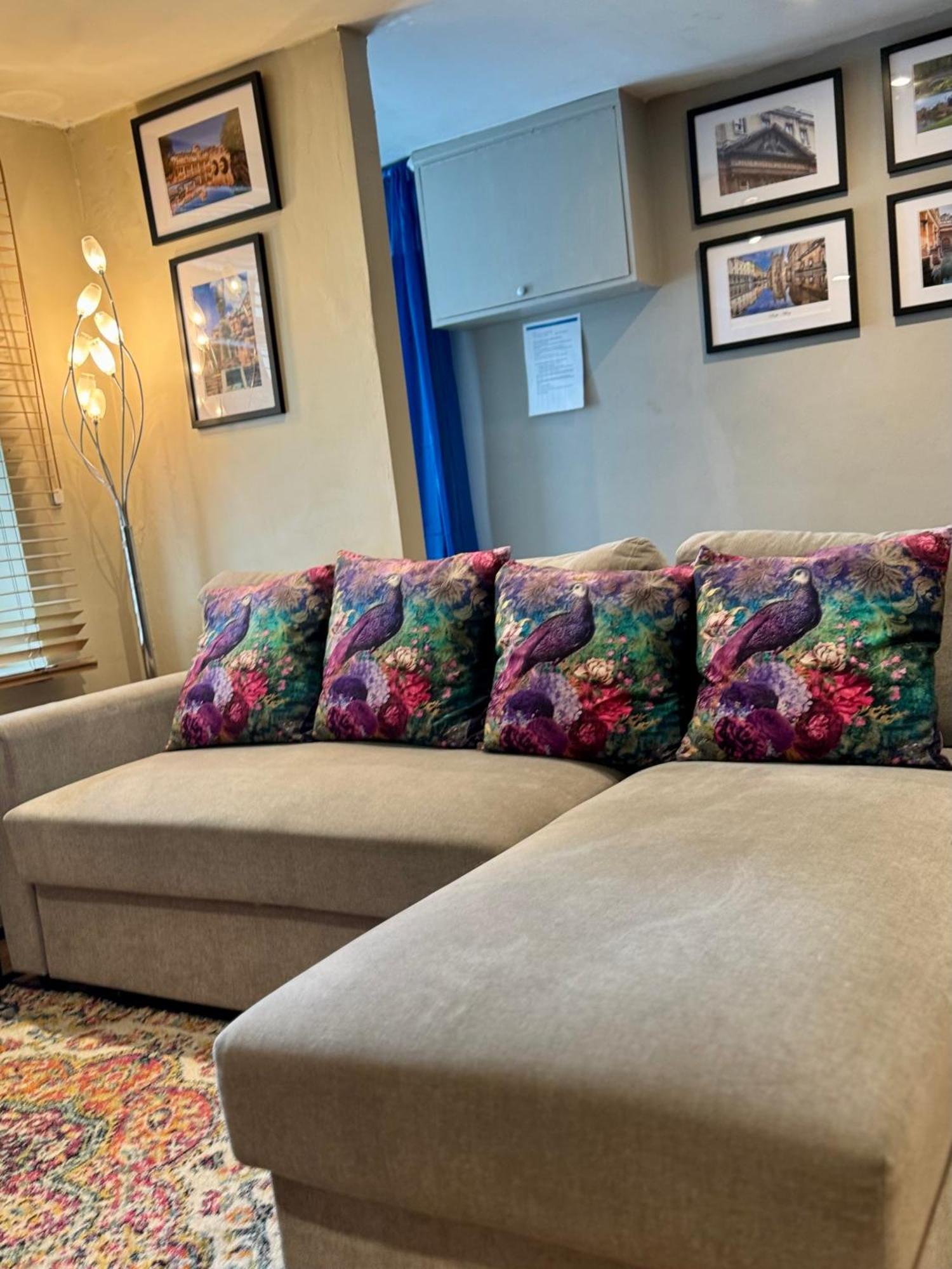 Beautiful Townhouse Next To Royal Victoria Park And Botanical Gardens Within Easy Walking Distance To Bath City Centre Exteriér fotografie